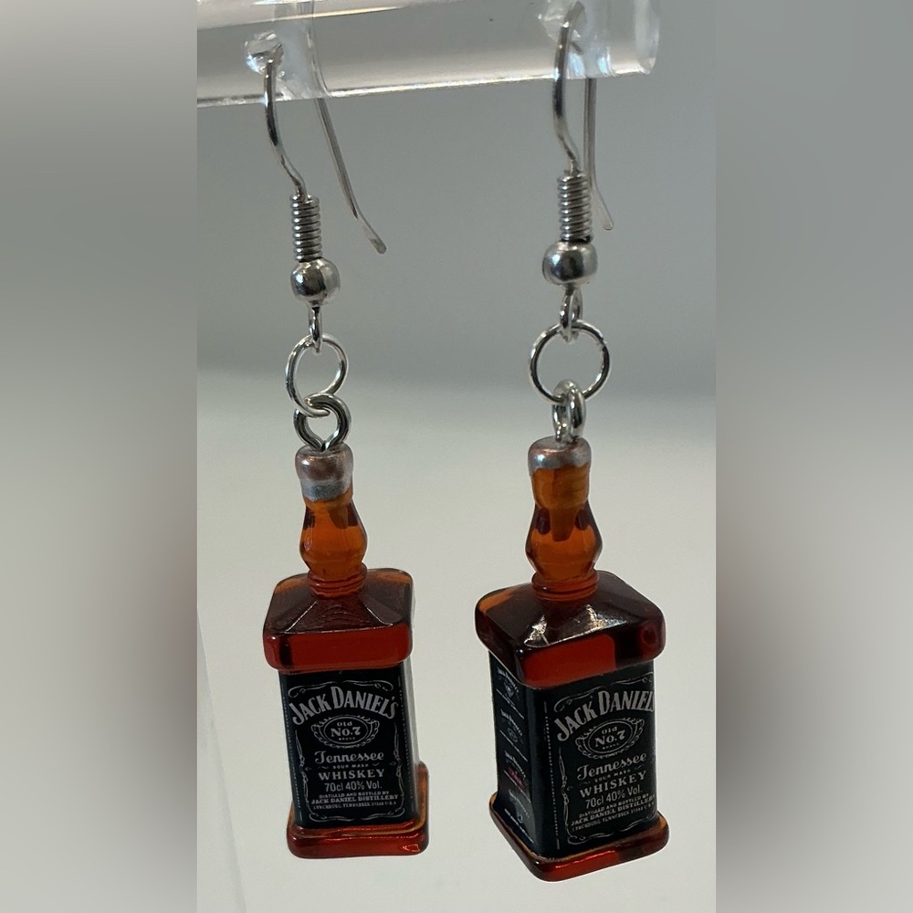JACK DANIEL’S MINITURE WHISKEY BOTTLE DANGLING EARRINGS CUTE